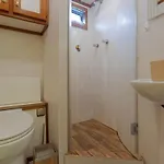 بوتيل Luxury Boat *