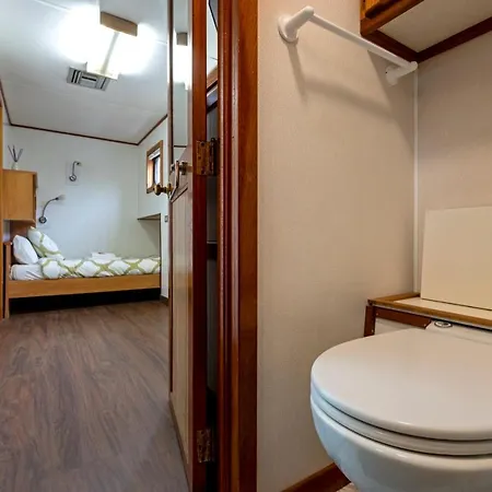 Botel Luxury Boat Sant Adrià de Besòs